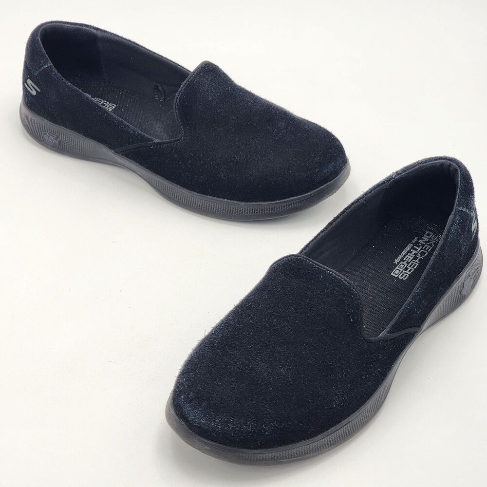 Skechers On The Go Dreamy Suede Slip On Sneaker Shoes Black Women's Size 11